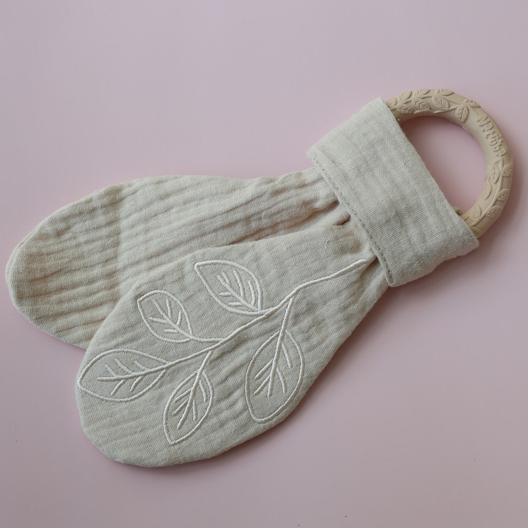 Natruba - Natural teething ring with muslin leaf
