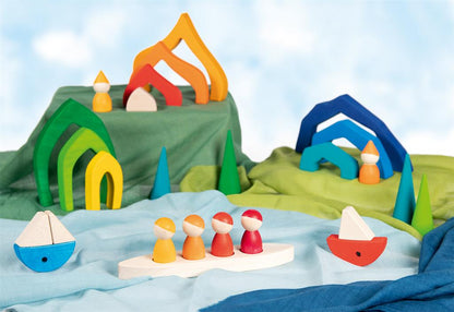 Goki Little Men in the Boat – Houten Speelfiguren (5-delig)