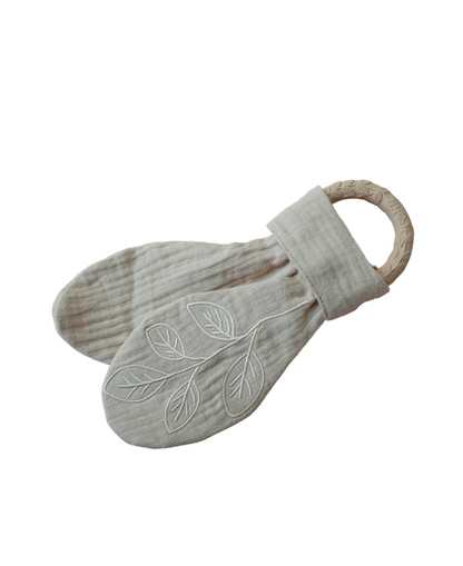 Natruba - Natural teething ring with muslin leaf