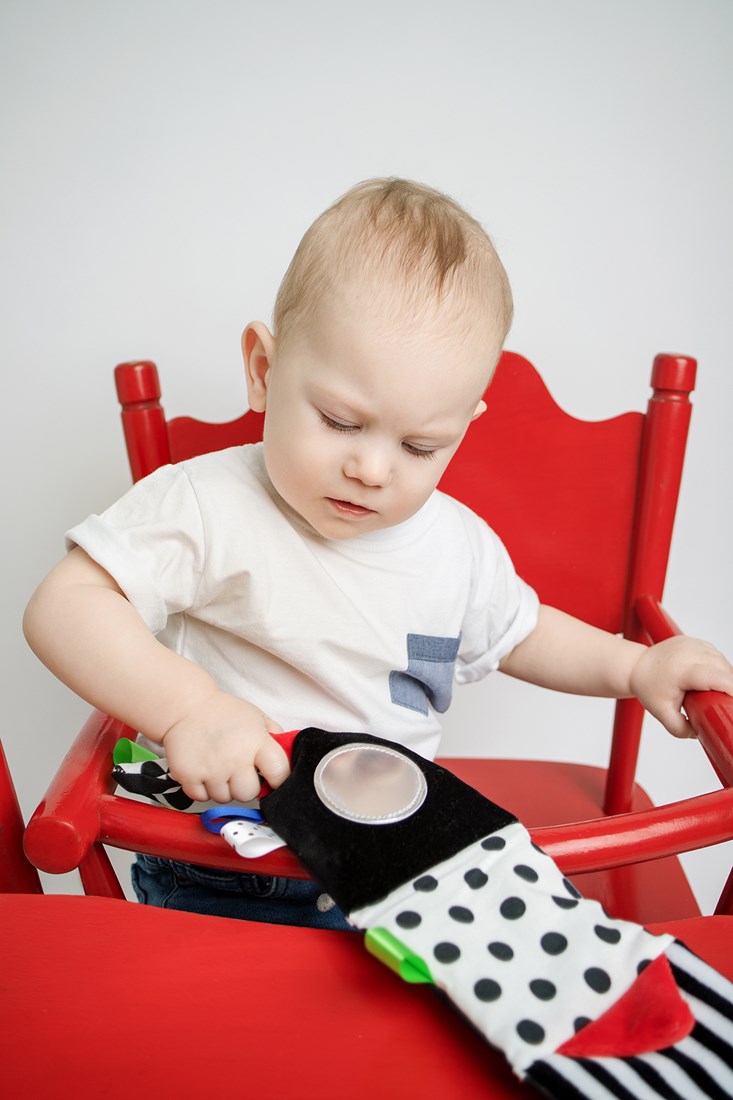 Baby zacht activiteitenboek zwart wit blauw – vanaf geboorte | Mom’s Care